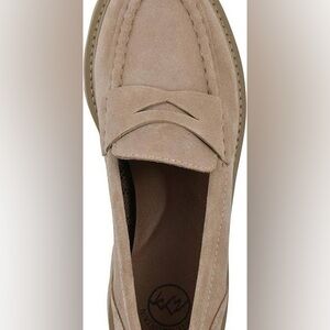 White Mountain Women’s Taupe/Beachwood Suede Lug Sole Penny Loafers NWOT